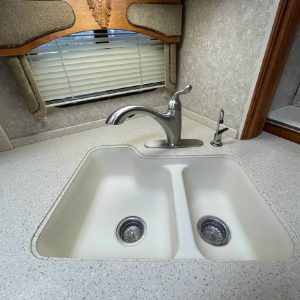 61c1efa3f9ac5a6ee733e6b5