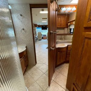 61c1efa9c2b55c6deb5ae294