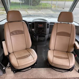 6233a8514cbb2175b3683833