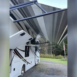 6259a8a83f69f55d7f42a943