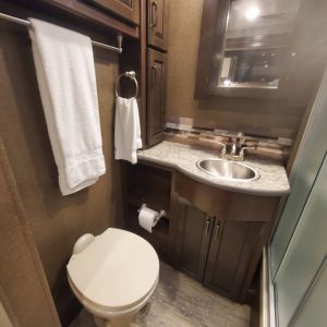 634e0081673e6b7f372bbb8b