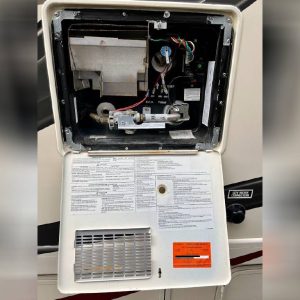 635fca3c451f4e2c2c76fb81