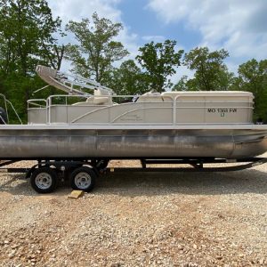 8315953_20220511211120216_1_XLARGE