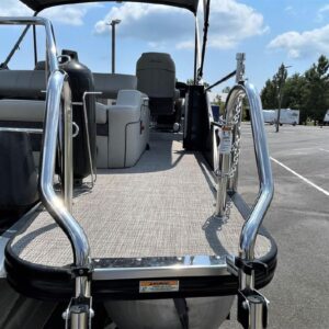 8359476_20220819042955323_1_XLARGE