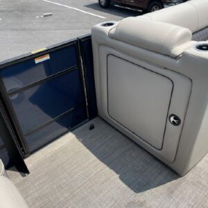 8359476_20220819043338353_1_XLARGE