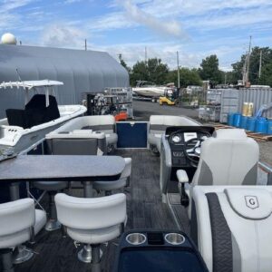 8443662_20220811143014857_1_XLARGE