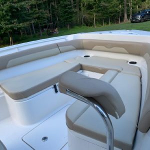 8449270_20220816051222320_1_XLARGE