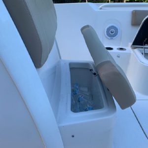 8449270_20220816051250690_1_XLARGE