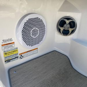 8493403_20220913120936031_1_XLARGE