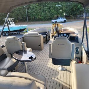 8513153_20220924161701947_1_XLARGE