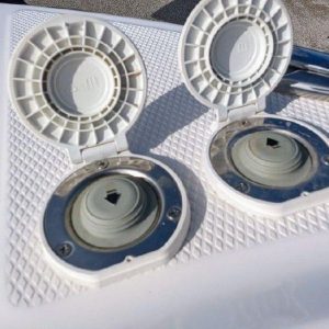 8580082_20221101095635572_1_XLARGE