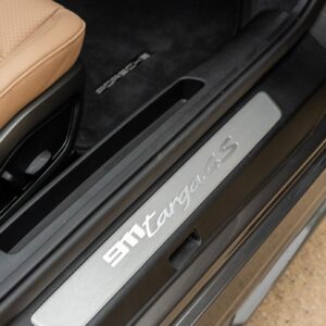 3vGagMXd-6E9gk7iXOWn