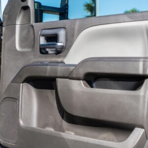 r4oladzL-B2-rBtYHRb-