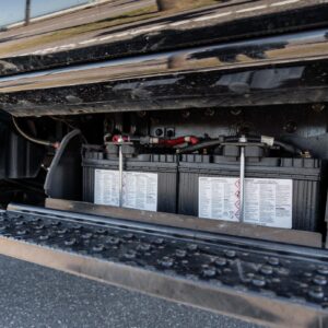 r4oladzL-vJgyhW1QxOY